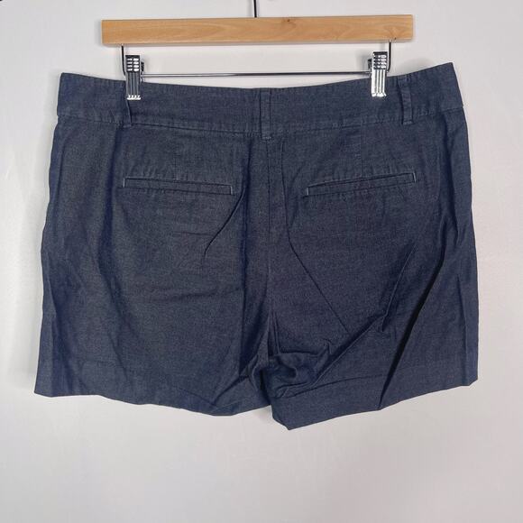 Ann Taylor Womens 10 Blue Chambray Flat Front Chino Shorts Cotton Stretch - Picture 2 of 7